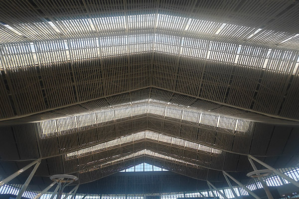西宁钢构网架厂家助力工程建设，实现高质量网架加工与安装