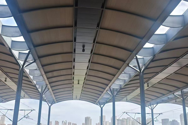 建厂房选钢结构还是混凝土？7维度深度剖析，青海西宁钢结构厂家助您精准决策不踩坑！